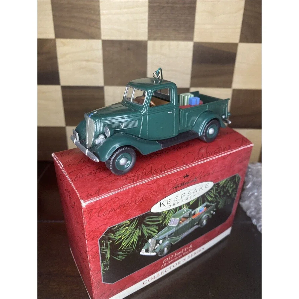 Hallmark Keepsake 1937 Ford V-8 All American Trucks Ornament